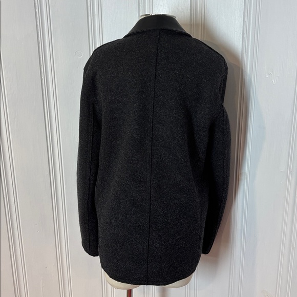 🖤 M0851 Wool Blend & Leather Coat – Made in Canada - Size Medium - Picture 3 of 12